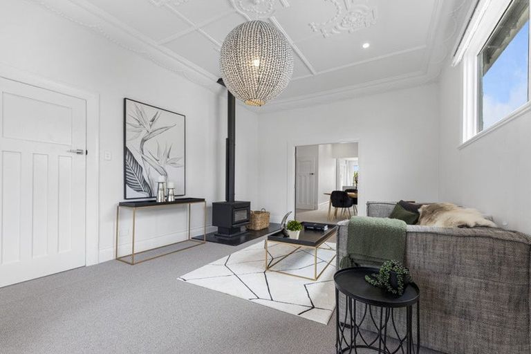 Photo of property in 19 West Avenue, Saint Clair, Dunedin, 9012