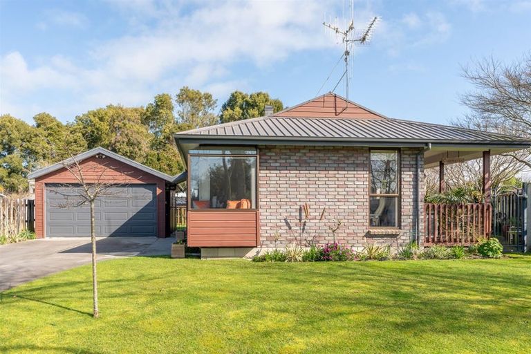 Photo of property in 52 Waterford Road, Fitzroy, Hamilton, 3206