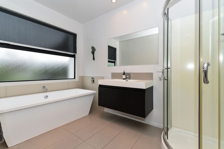 Photo of property in 17 Cole Thomas Place, Huntington, Hamilton, 3210