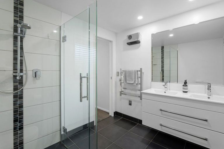 Photo of property in 36 Rossmore Terrace, Cashmere, Christchurch, 8022