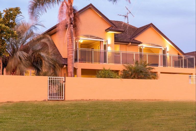 Photo of property in 15 Mandalay Key, Papamoa Beach, Papamoa, 3118