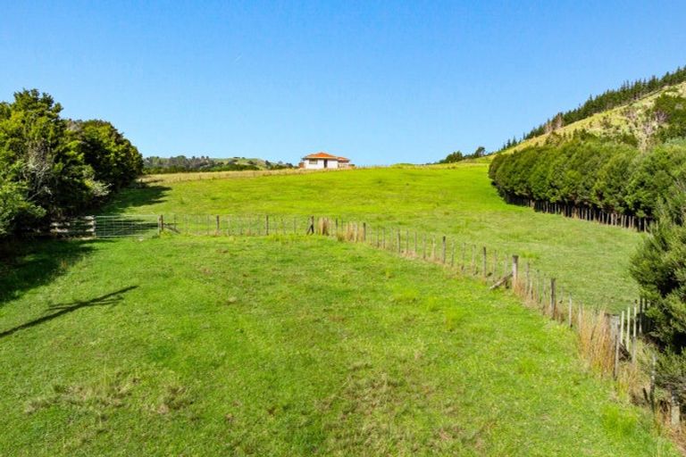 Photo of property in 704 Whangaripo Valley Road, Whangaripo, Wellsford, 0972