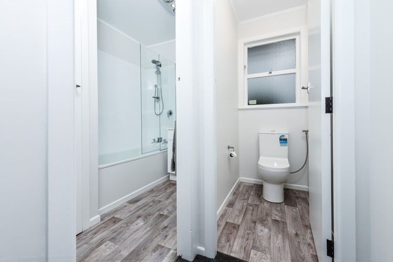 Photo of property in 52b Berkley Avenue, Hillcrest, Hamilton, 3216