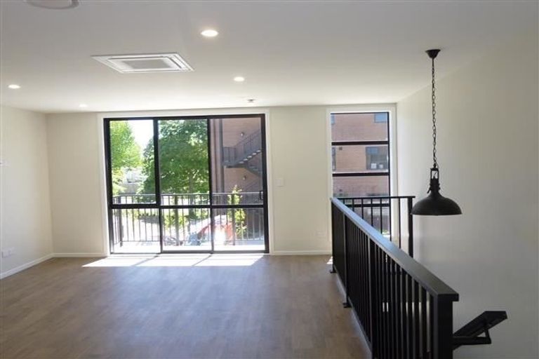 Photo of property in 14 Village Quarter Lane, Frankton, Hamilton, 3204