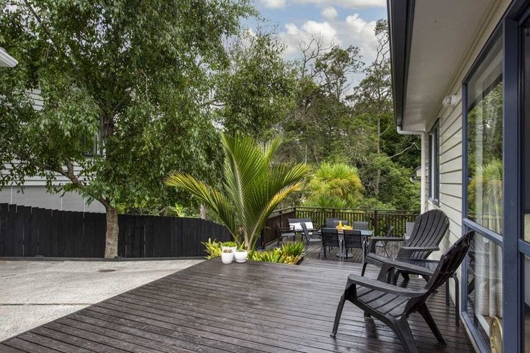 Photo of property in 25b Rehia Road, Massey, Auckland, 0614