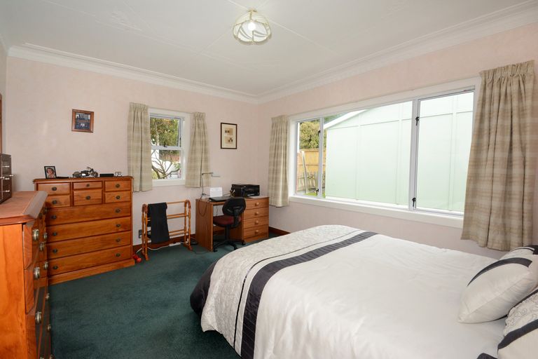 Photo of property in 17 Roebuck Rise, Broad Bay, Dunedin, 9014