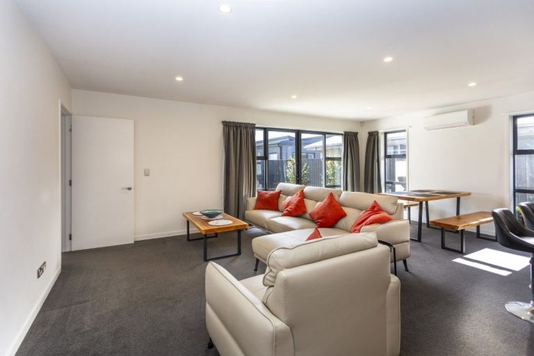 Photo of property in 15 Booth Way, Belfast, Christchurch, 8051