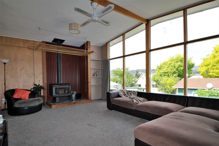 Photo of property in 48 Royal Terrace, Alexandra, 9320