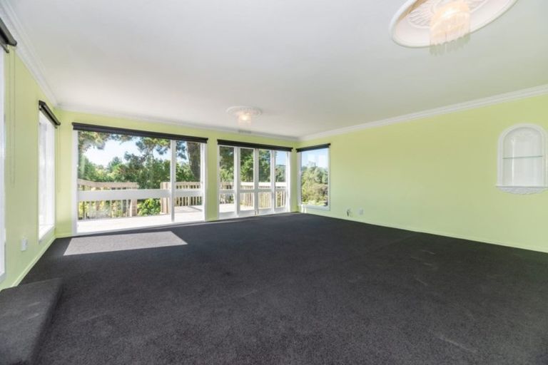 Photo of property in 212 Pine Valley Road, Dairy Flat, Silverdale, 0992