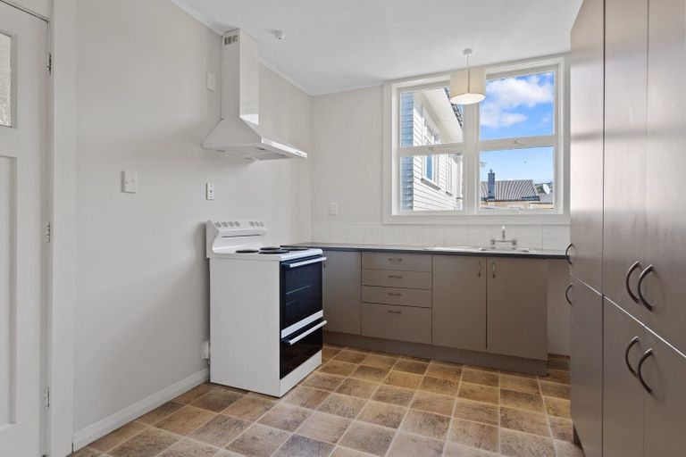 Photo of property in 2 Alfred Street, Nelson South, Nelson, 7010