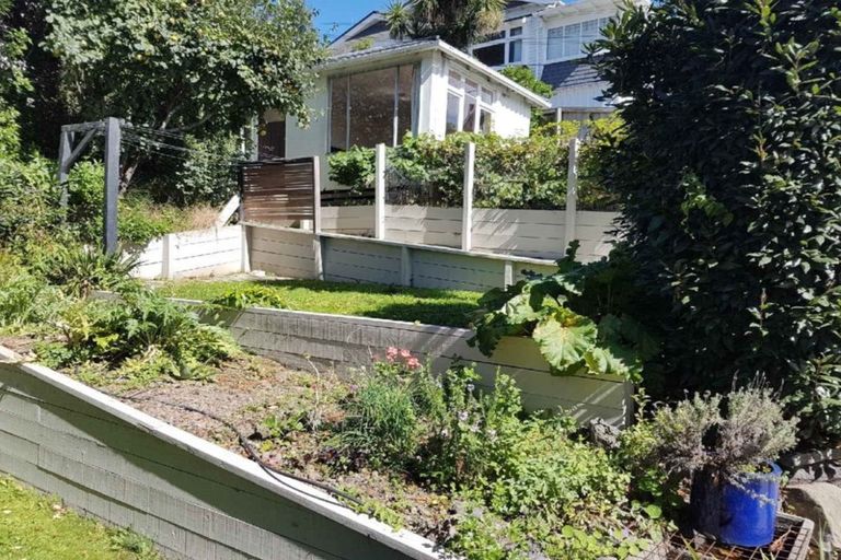 Photo of property in 6 Centaurus Road, Cashmere, Christchurch, 8022