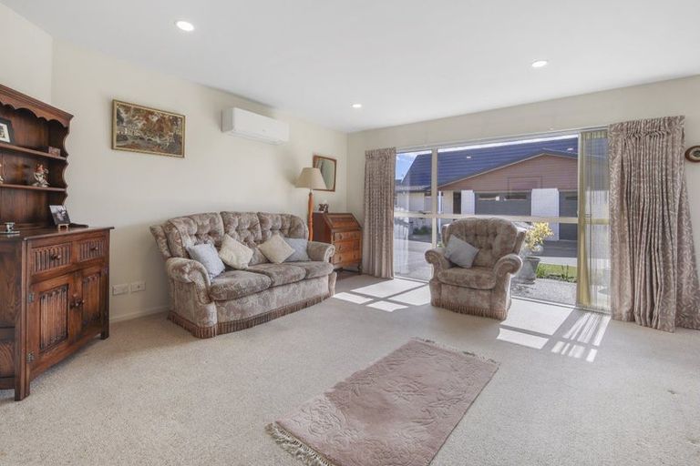 Photo of property in Rivertown Villas, 150 Williams Street, Kaiapoi, 7630