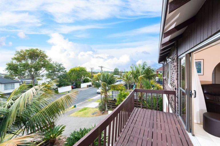 Photo of property in 1/16 Quebec Road, Milford, Auckland, 0620