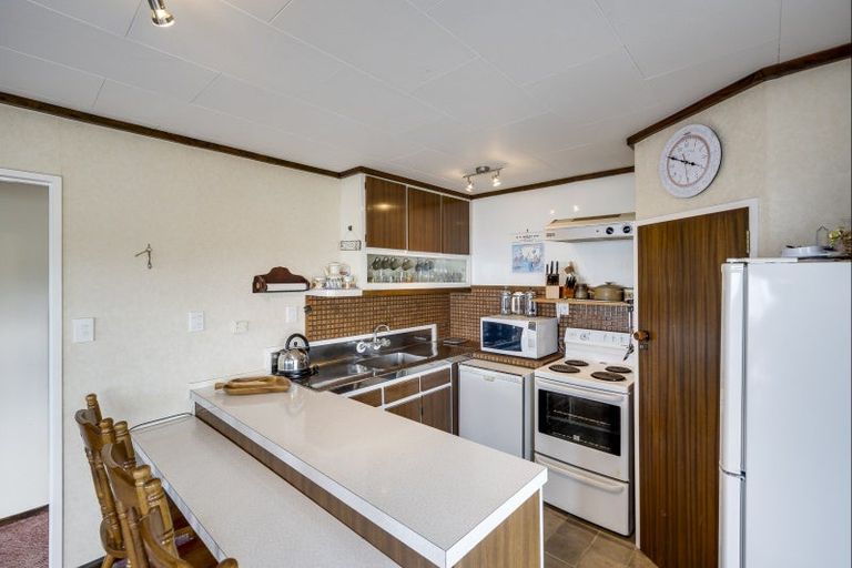 Photo of property in 213 Harper Road, Waimarama, 4294