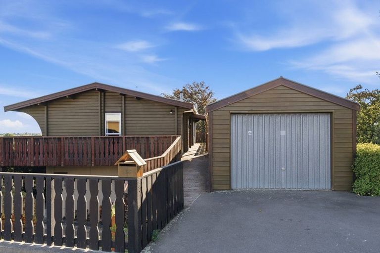 Photo of property in 365 Centaurus Road, Hillsborough, Christchurch, 8022
