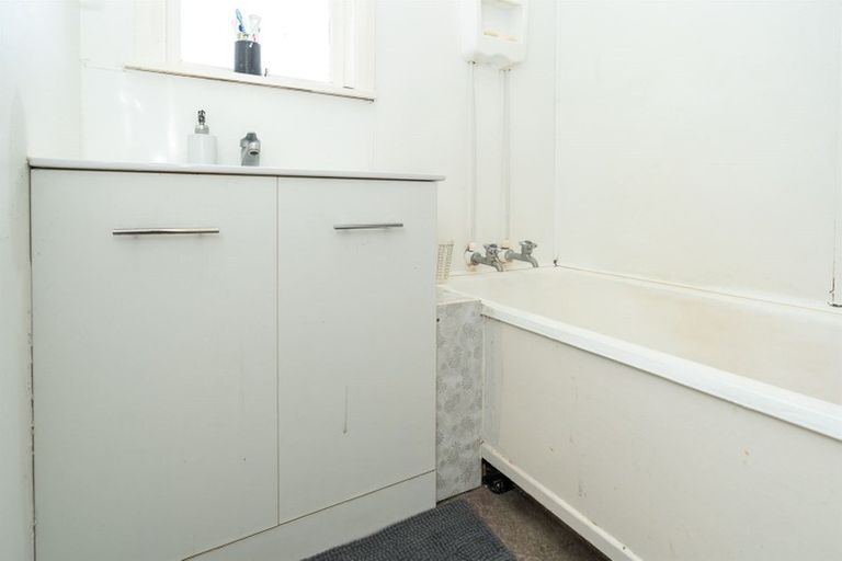 Photo of property in 6 Macdonald Road, Glenview, Hamilton, 3206