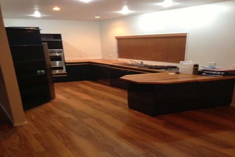 Photo of property in 2 Arran Road, Browns Bay, Auckland, 0630