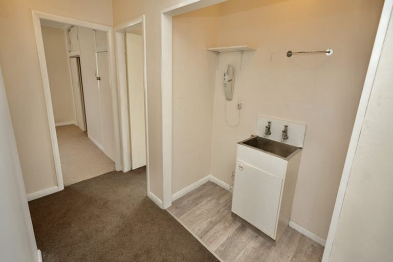 Photo of property in 25 Manchester Street, Takaro, Palmerston North, 4412