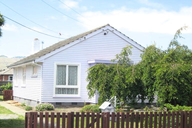 Photo of property in 13 Cheviot Street, Spreydon, Christchurch, 8024