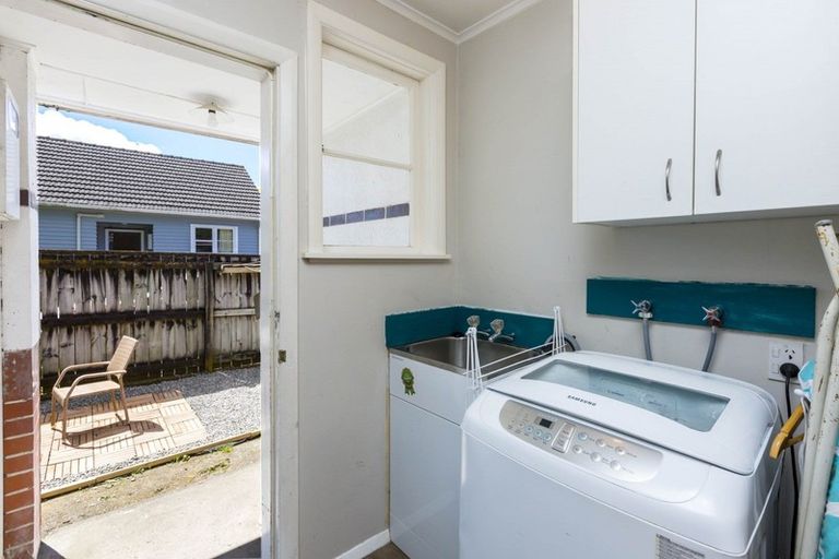 Photo of property in 7 Mangaroa Hill Road, Maoribank, Upper Hutt, 5018