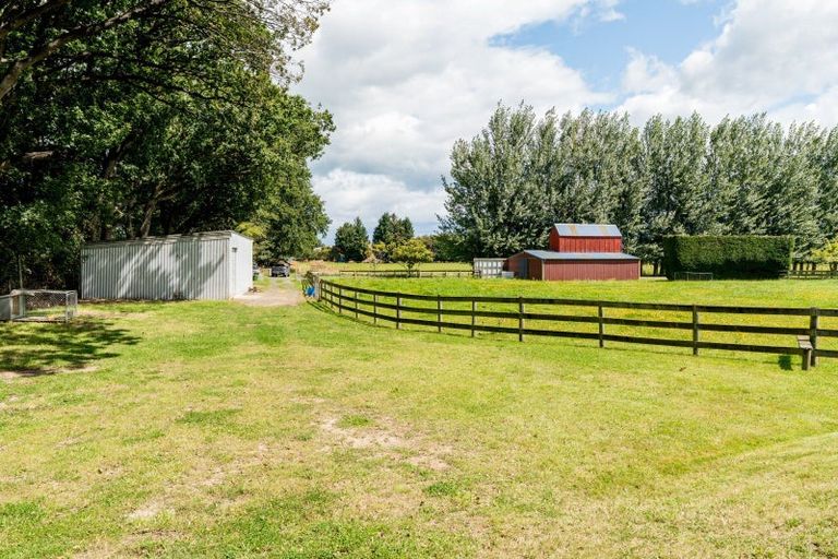 Photo of property in 320 Gladstone Road South, East Taieri, Mosgiel, 9092