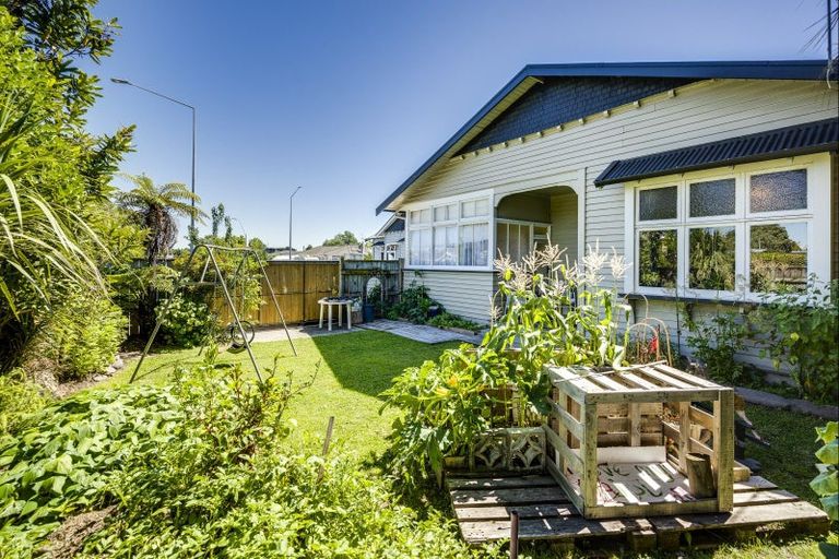 Photo of property in 707 Saint Aubyn Street West, Saint Leonards, Hastings, 4120