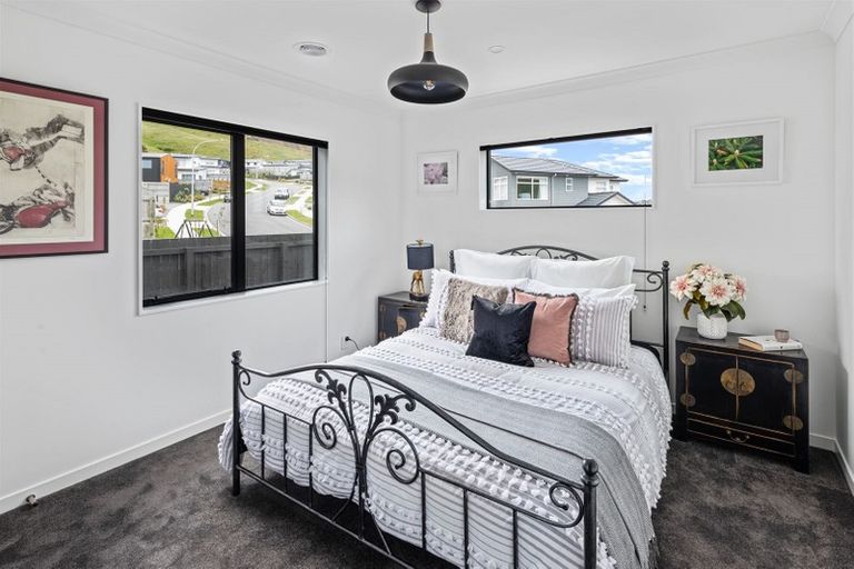 Photo of property in 1 Crompton Avenue, Churton Park, Wellington, 6037