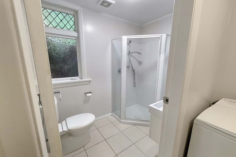 Photo of property in 1/89 Barnard Street, Wadestown, Wellington, 6012