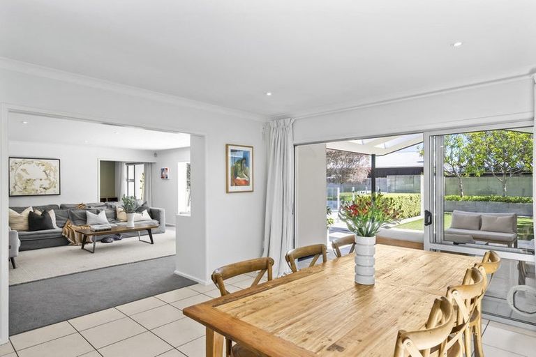 Photo of property in 89b Memorial Avenue, Ilam, Christchurch, 8053