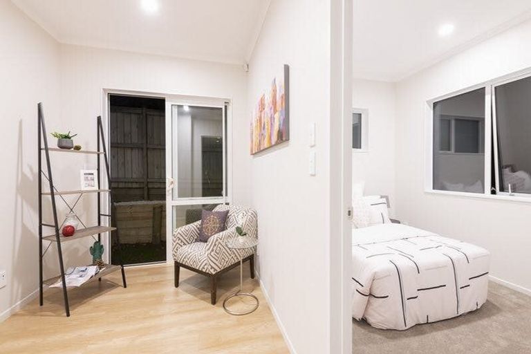 Photo of property in 30 Carrickdawson Drive, Flat Bush, Auckland, 2019