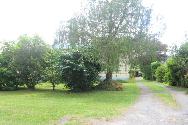 Photo of property in 10 Marsack Road, Taumarunui, 3992