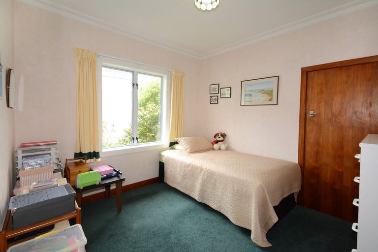 Photo of property in 17 Roebuck Rise, Broad Bay, Dunedin, 9014