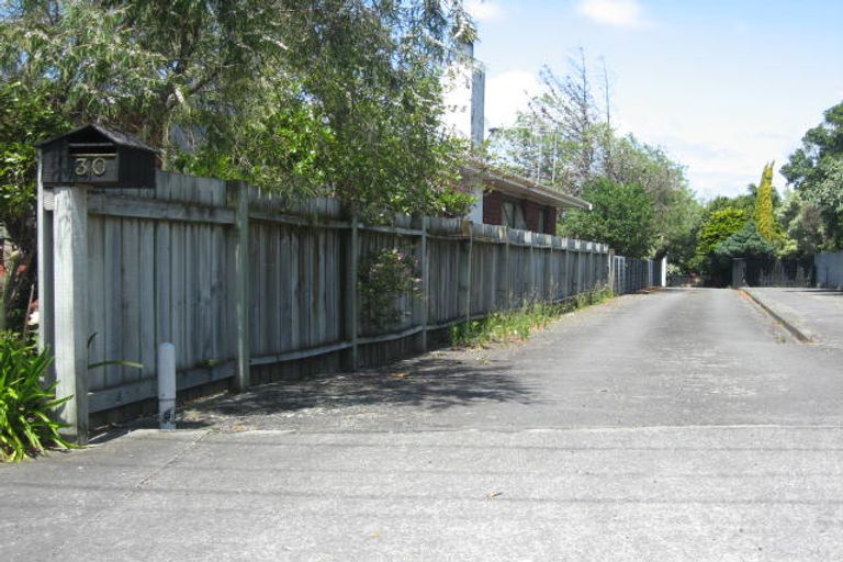 Photo of property in 30 Pirinoa Street, Feilding, 4702