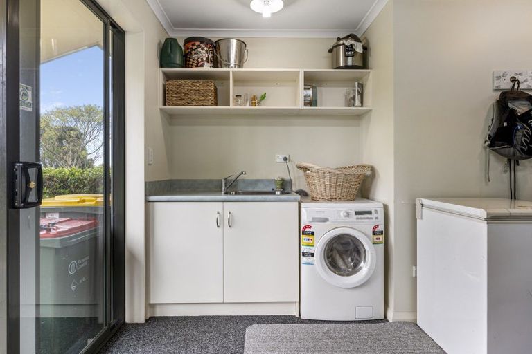 Photo of property in 65 Mcgiven Drive, Ridgewood, New Plymouth, 4371