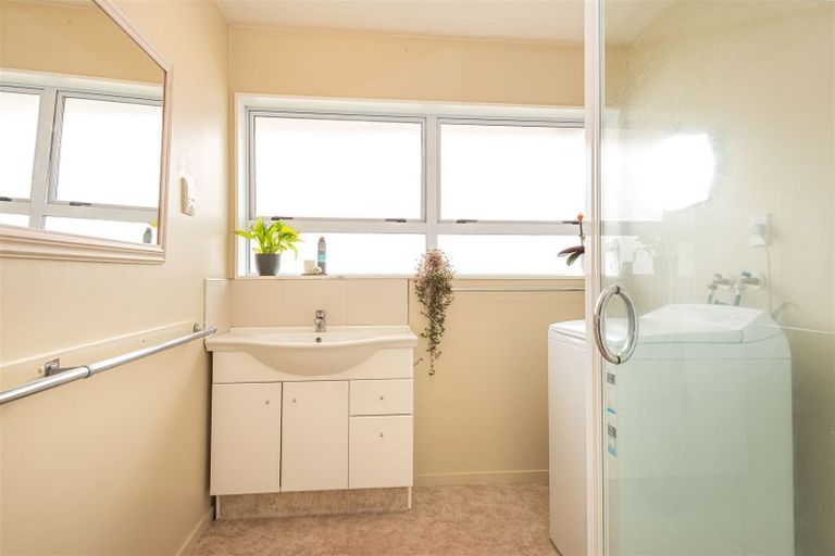 Photo of property in 51 Blankney Street, Hornby, Christchurch, 8042