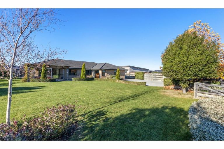 Photo of property in 38 Willowside Place, Amberley, 7410