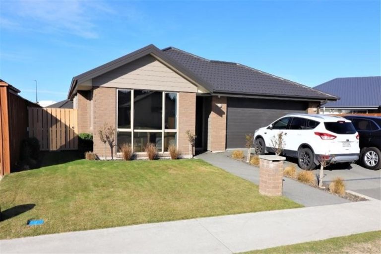 Photo of property in 35 Rossall Crescent, Rolleston, 7615