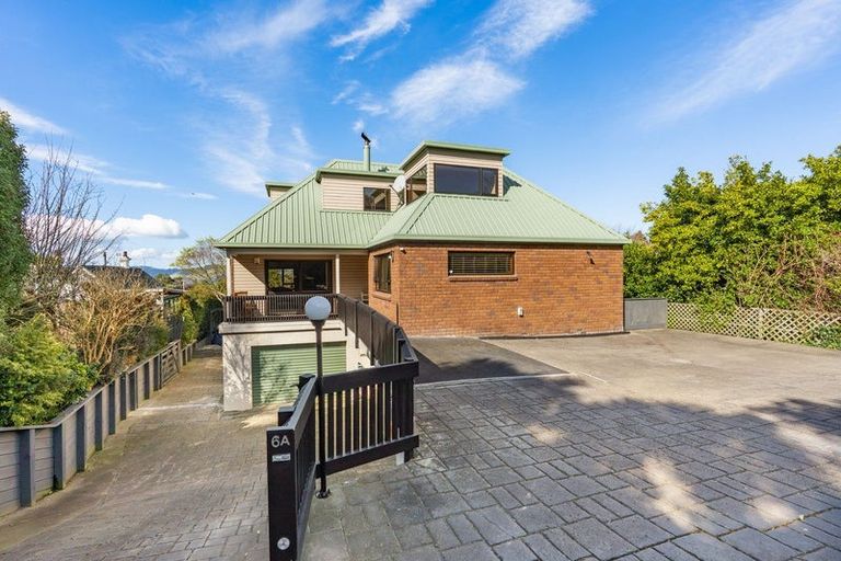Photo of property in 6a Hart Street, Belleknowes, Dunedin, 9011