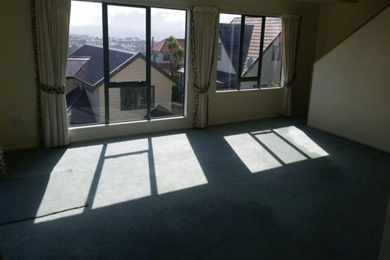 Photo of property in 43 Jaunpur Crescent, Broadmeadows, Wellington, 6035