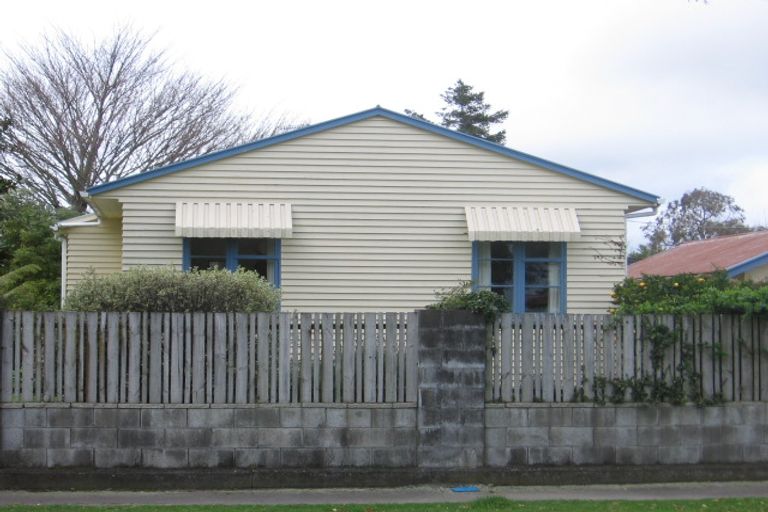 Photo of property in 3 Mansford Place, West End, Palmerston North, 4412