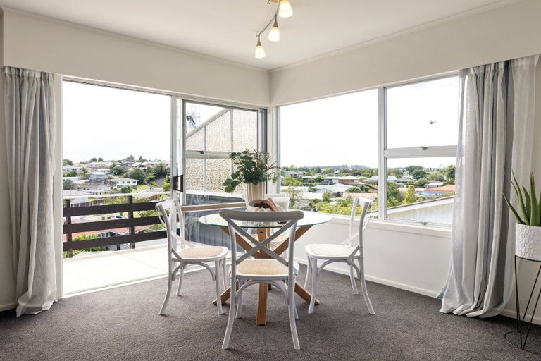 Photo of property in 6 Glamis Avenue, Dinsdale, Hamilton, 3204