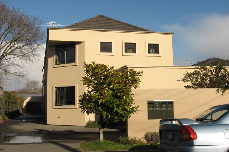 Photo of property in 3/464 Durham Street North, St Albans, Christchurch, 8014