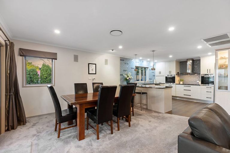 Photo of property in 39a Seaview Road, Otumoetai, Tauranga, 3110