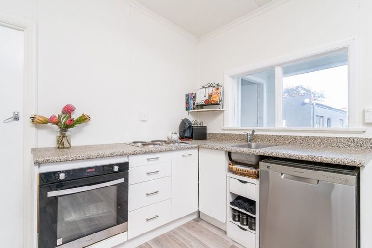 Photo of property in 96 Prince Albert Road, Saint Kilda, Dunedin, 9012