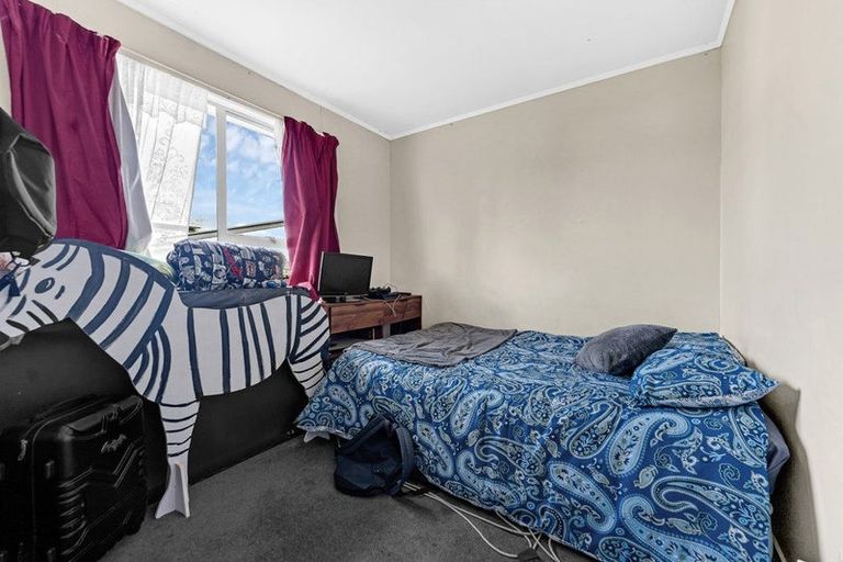 Photo of property in 14 Bedlington Avenue, Manurewa, Auckland, 2102