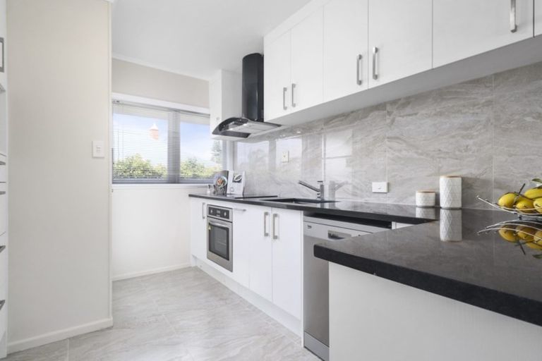 Photo of property in 5 Bloomfield Place, Epsom, Auckland, 1023