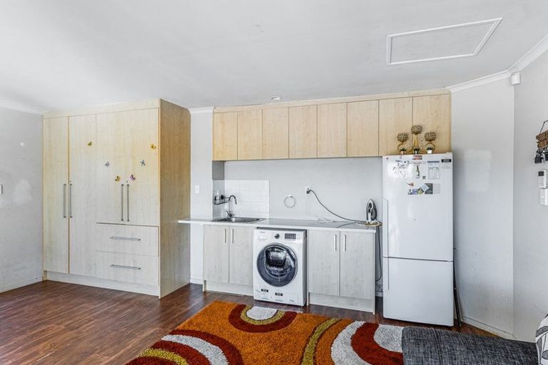 Photo of property in 25 Carrick Glen Avenue, Flat Bush, Auckland, 2019