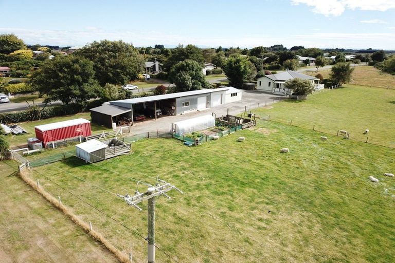 Photo of property in 75 Largs Street, Wallacetown, 9816