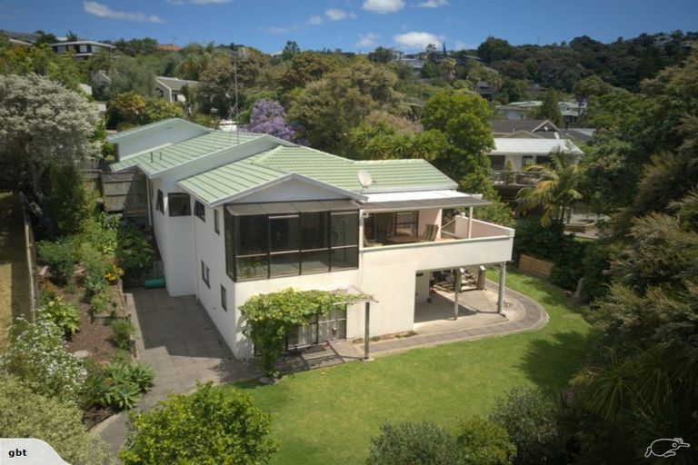 Photo of property in 14 Emlyn Place, Torbay, Auckland, 0630