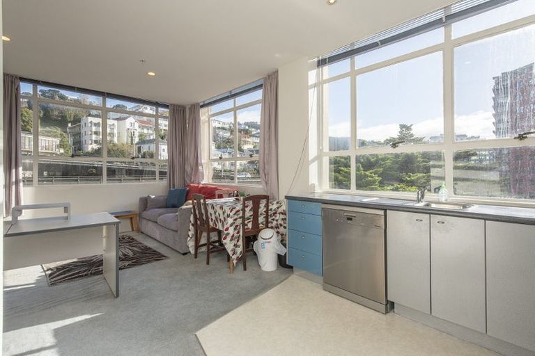Photo of property in Hume House, 5/152 The Terrace, Wellington Central, Wellington, 6011